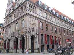 Das restaurant in dem historischen gebäude kontorhaus am markt hat zu jahresbeginn den betrieb. Jacobs Kauft Kontorhaus In Bremen Bremen