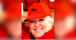 Samantha Mathers's Instagram, Twitter & Facebook