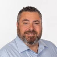 Kari Stoltz's Instagram, Twitter & Facebook