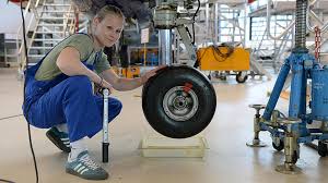 Seite als mail versenden seite auf facebook teilen seite über whatsapp teilen. Typisch Frau Typisch Mann Studienwahl De