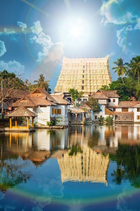 Sri Padmanabhaswamy Temple in Trivandrum Kerala India Stock Image - Image of padmatheertham, huge: 90382023