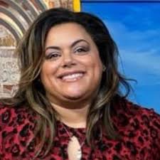 Nicole Wolfe Beaden (@newsbosslady)