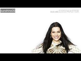 Lirik flashlight dan terjemahan oleh jessie j. Video Flashlight Jessie J Lirik Lagu Dan Terjemahan Bahasa Indonesia