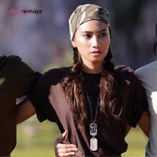 Penarikan semula gelaran dewi remaja 2018/2019 terpaksa dilakukan kerana haneesya hanee didapati melanggar kontrak. Yang Lain Pun Buat Jugak Tapi Kerana Dia Juara Tersingkat Dalam Sejarah Haneesya Hanee Ditarik Gelaran Dewi Remaja Lepas 72 Jam Lobak Merah