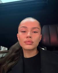 Georgia Ball 🦋 (@georgiahball) • Instagram photos and videos