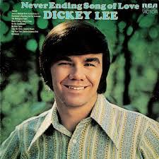 Dickie Lee's Instagram, Twitter & Facebook