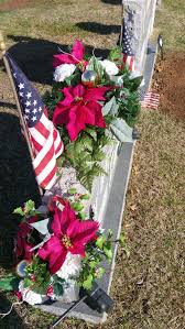The arrangement comes in a plastic vase for all types of weather. Cemetery Policy Changes For Grave Site Decorations Article The United States Army