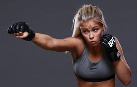 View fight card, video, results, predictions, and news. Pin Von Carvatchi Lorena Auf Fitness Photography Ufc Frauen Ufc Ufc Fighter