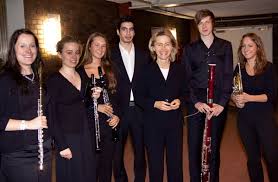 Ursula von der leyen, self: Bmfsfj Jugend Musiziert Ursula Von Der Leyen Zeichnet Die Preistragerinnen Und Preistrager Aus