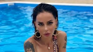 Nina Moric: "Io e Fabrizio non torneremo insieme"