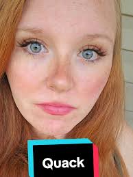 #rosesarered #duckquack #nevergaveadamn #dontgaf #hellosomebody #newhairera  #fyp #goldensunflowerheather