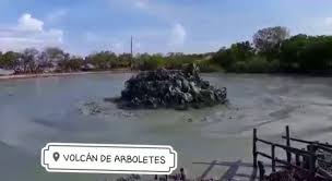 Hace unas horas de este 30 de mayo, el volcán de lodo en necoclí antioquia vereda los palmares y quebrada el palo corregimiento las changas, comenzó a tener una actividad muy fuerte, lo que alertó a los habitantes de la vereda el palmares de la cenizosa y quebrada de. Avtividad Volcan Lodo Arboletes Erupcion Antioquia El Volcan De Lodo En Arboletes No Hara Erupcion Confirmo Una Experta Medellin Caracol Radio