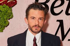 Jonathan Bailey Reflects