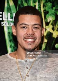 Elliott Ruiz's Instagram, Twitter & Facebook