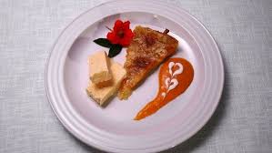 Joghurt Limetten Parfait Mit Lauwarmen Marillenkuchen Von Claudia Fenzel Bild Br Megaherz Marillen Kuchen Nachspeise Marillenkuchen
