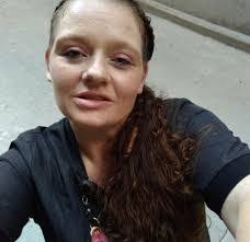 Lisa Crowder's Instagram, Twitter & Facebook