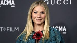 Gwyneth paltrow, american actress known for her film portrayals of intelligent and complex characters, notably in emma (1996) and the royal tenenbaums (2001). Gwyneth Paltrow S Birthday Suit Leaves Little To The Imagination Gets Reaction From Daughter Apple
