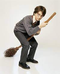 In a letter thanking sirius, lily tells him that james says that harry is a natural broom rider and that he will be the next great quidditch player. Portrait Of Harry Potter On His Broom Harry Potter Fan Zone