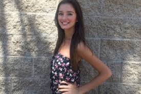 Bending forward at the waist with your feet together shows asymmetry or unevenness in the back. Scoliosis Symptoms Treatment Children S Health Orange County