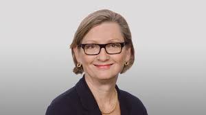 Heather Mcelhaney's Instagram, Twitter & Facebook