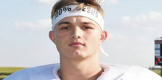 Comets, Bombers combine for 22 all-district selections