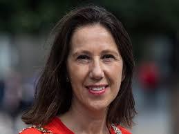 Alison Gilliland's Instagram, Twitter & Facebook