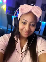 Let's survive this manic hotel ISLAND in THE DEVIL IN ME