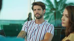 Survivor yarışmasıyla adını geniş bir kitleye duyuran serkay tütüncü, yeni dizi projesiyle gündeme geldi. 140 Serkay Tutuncu Ideas In 2021 Turkish Actors Actors Iphone Wallpaper Quotes Love