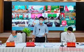 Tp cần thơ ngày đầu giãn cách theo chỉ thị 16 ở 2 quận trung tâm. V0pkolsu0v3fsm
