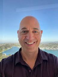 Amber Studio îl numeşte pe Roie Chizik în funcţia de Director Financiar