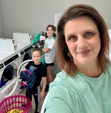 Bruno here! Super busy day today so we all split up! I teamed up with papa  to help him wash all the cars. Tempe teamed up to a playdate with Mayna and