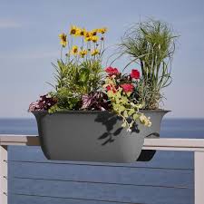 Find out the length of your railing and choose the best railing planter boxes to start with gardening to adorn your lone railing. Bloem Modica 26 In Charcoal Grey Plastic Deck Rail Planter Mr24908 The Home Depot