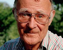 The billionaire swede ingvar kamprad founded the pioneering furniture retailer at the age of 17. Ikea Founder Ingvar Kamprad Dead At The Age Of 91