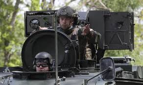 Hunderte soldaten suchten nach dem terrorverdächtigen belgier jürgen conings. Belgien Conings Staatsaffare Belgien Terrorverdachtiger Soldat Tot Conings Who Is Believed To Have Shot Himself Was Found By Johan Tollenaere The Mayor Of The Nearby Town Of Maaseik