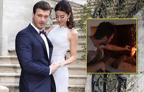 Facebook twıtter ınstagram pınterest youtube. Kivanc Tatlitug Ile Basak Dizer In Somine Romantizmi