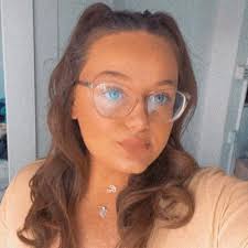 Evie May 🧸✨ (@eviewhitaker1)