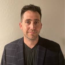 Mike Pool's Instagram, Twitter & Facebook