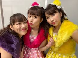 ももいろクローバーz 佐々木彩夏 しおりんです あーりんです ももいろクローバーz 佐々木彩夏 ほっぺ