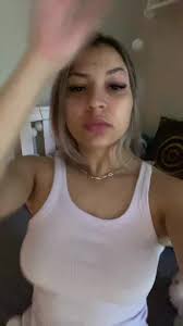 Benefits of Having a Professional Pole Dancer Friend