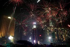 Wisata kuliner di kota jakarta kerap dianggap mahal. Sparkling Night Where To Watch New Year S Eve Fireworks In Jakarta Activities The Jakarta Post