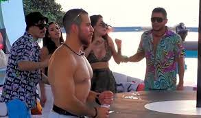 Ve y descarga gratis acapulco shore temporada 2 capitulo 2x8 subtitulado, audio latino y castellano sin restriccion de tiempo y muchas series mas. J2wohvxcfblofm