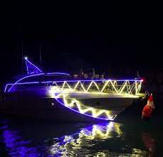 To make your front porch christmas decorations stand out, you'll want to coordinate them with the style of your home and existing decor. Pictures Boats At Christmas Ybw