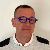 40+ "David Nee" profiles