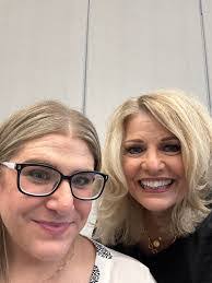 Stephanie Edgar's Instagram, Twitter & Facebook