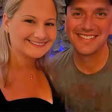 Pregnant Gypsy Rose Blanchard Flaunts Baby Bump in Pic With Ken Urker