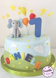 Il Primo Compleanno Di Daniele Firstbirthdaycake Ballon Star Cakedesign Fondantanimal Primocompleanno Monza Milano Primo Compleanno Compleanno Festa