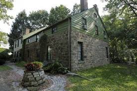 Neighborhood Snapshot Forest Hill Forest Hill Great House House Exterior