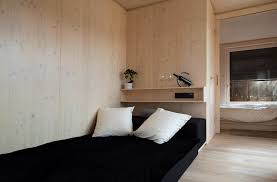 Ark Shelter Une Minuscule Maison Prefabriquee Home Living Room House