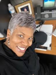 Nakia Batts's Instagram, Twitter & Facebook