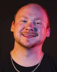 Amos Atkinson's Instagram, Twitter & Facebook